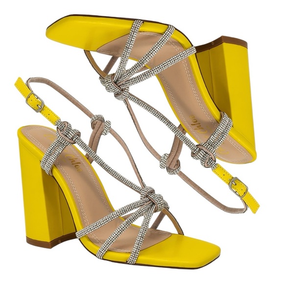 CHASE AND CHLOE Azalea Platform Heels - Picture 1 of 8